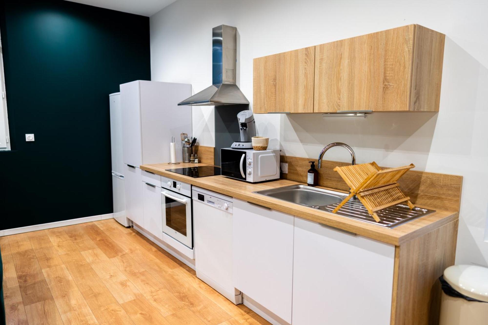 Grand Loft Familial 4 Chambres Avec Parking Prive Saumur Bagian luar foto